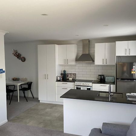 2Bd Family Or Couple Guesthouse Upstairs Near Turf Club, Hota In Bundall Голд-Кост Экстерьер фото