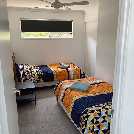 2Bd Family Or Couple Guesthouse Upstairs Near Turf Club, Hota In Bundall Голд-Кост Экстерьер фото